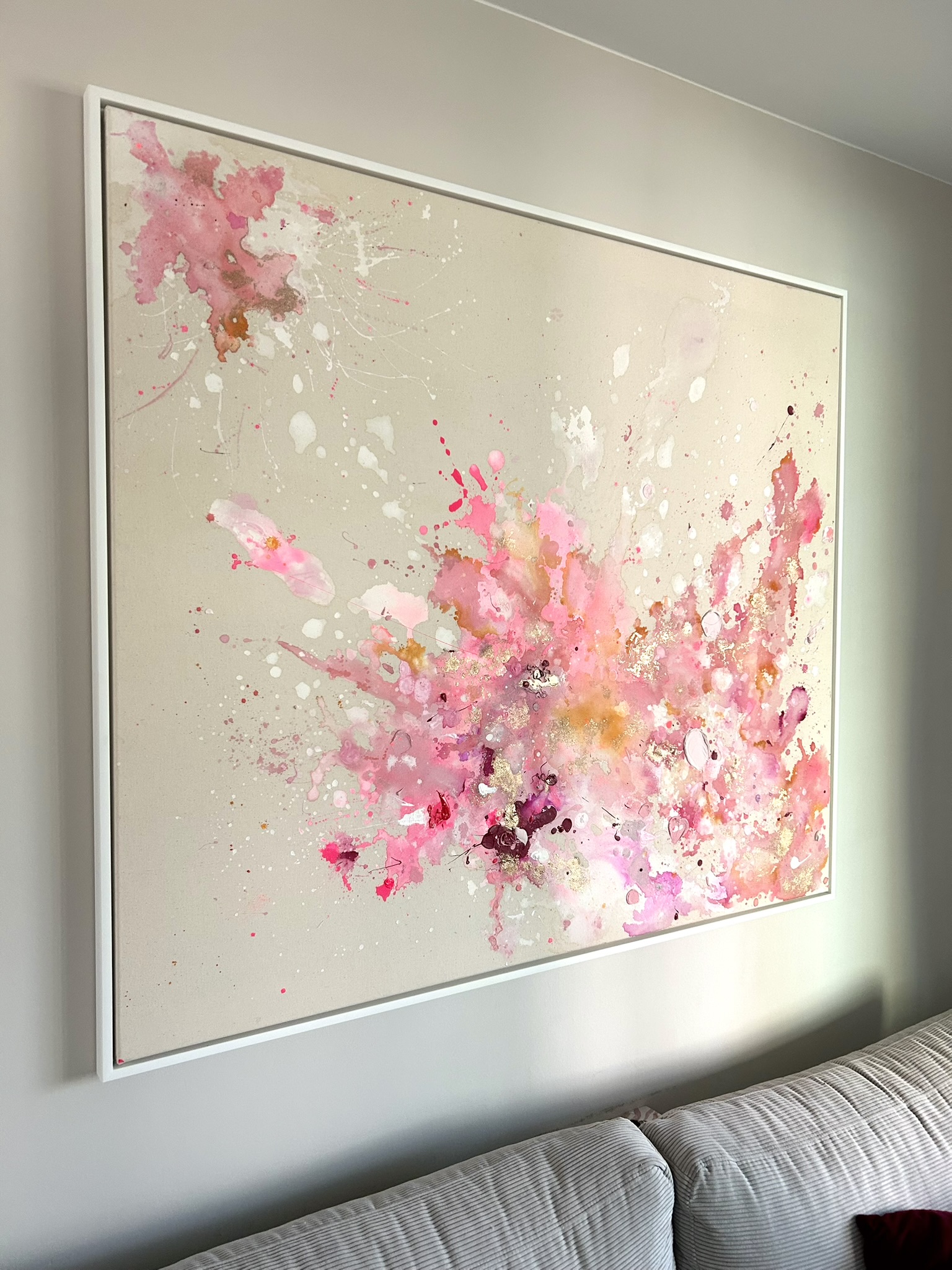 Pure, 2025, Acryl und Gold auf roher Baumwollleinwand, Ansicht 2